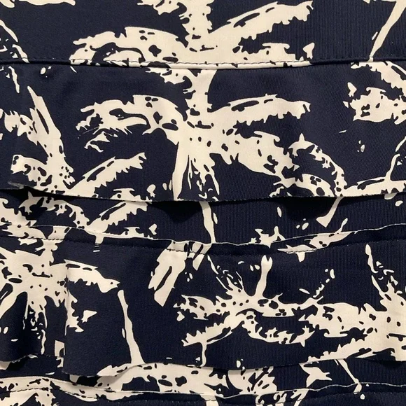 Lulu-B Cha Cha Style Dress with subtle ruffles and palm trees - Picture 3 of 5